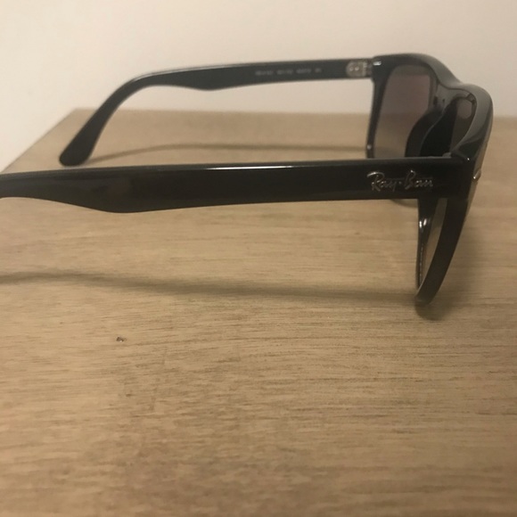 Ray-Ban Sunglasses RB4147 - Picture 7 of 11